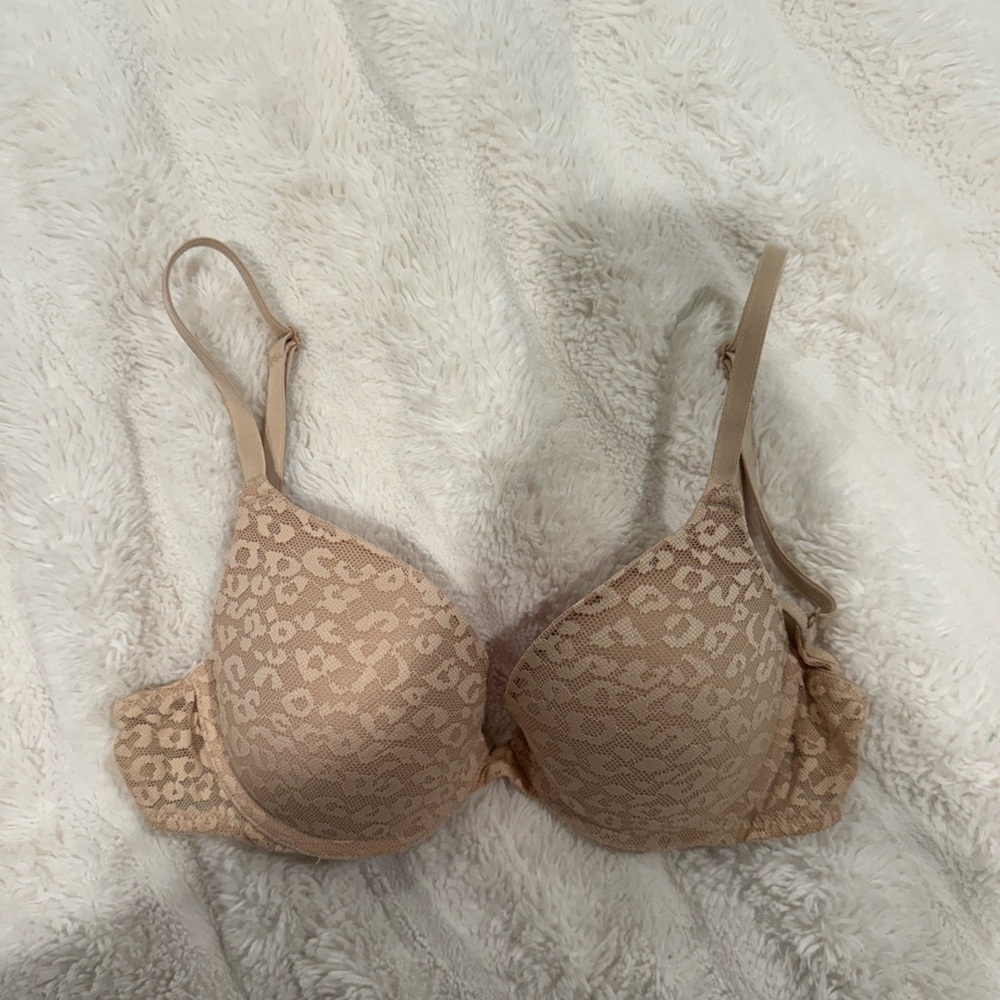 Beige with Lace VS Pink Push Up Bra